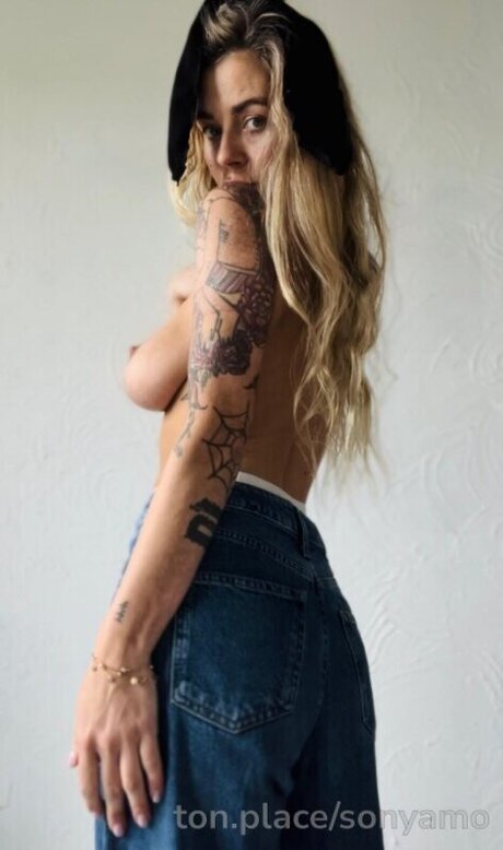 round ass onlyfans hot sexy pic