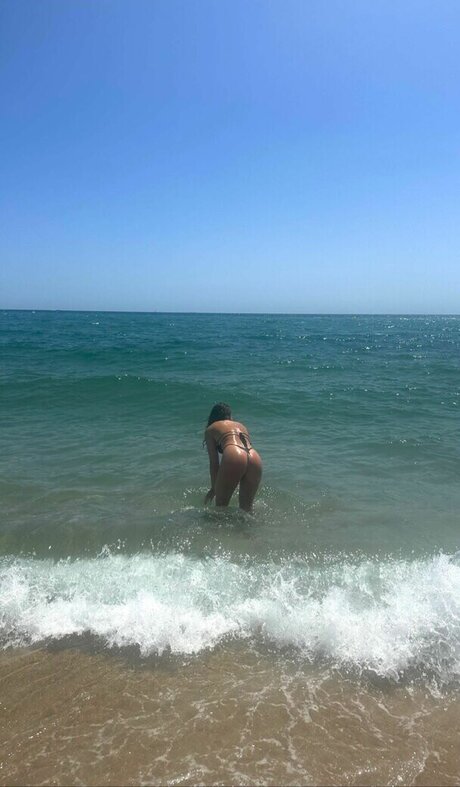 Olivia Alex pornstar naked picture