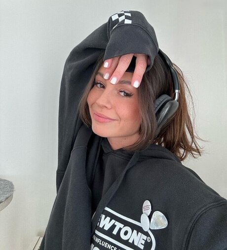 flexible onlyfans hot img