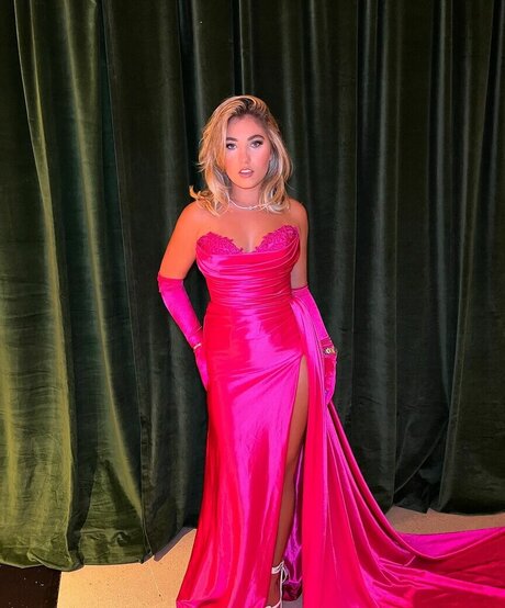 Rosie McClelland nice star image