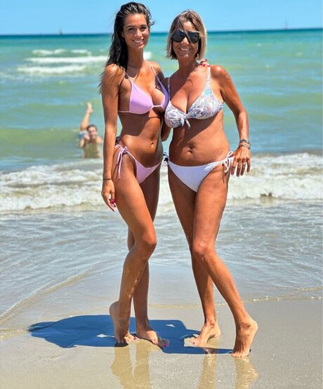 Claudia Magnabosco star adult photo