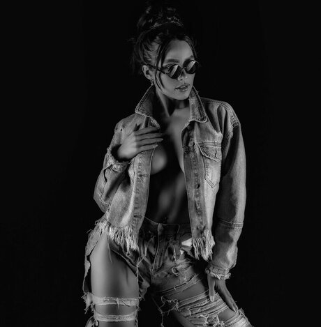 Emma Rosalie nice model pics