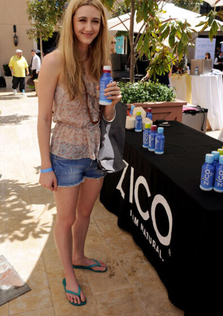 Madeline Zima model beautiful photos