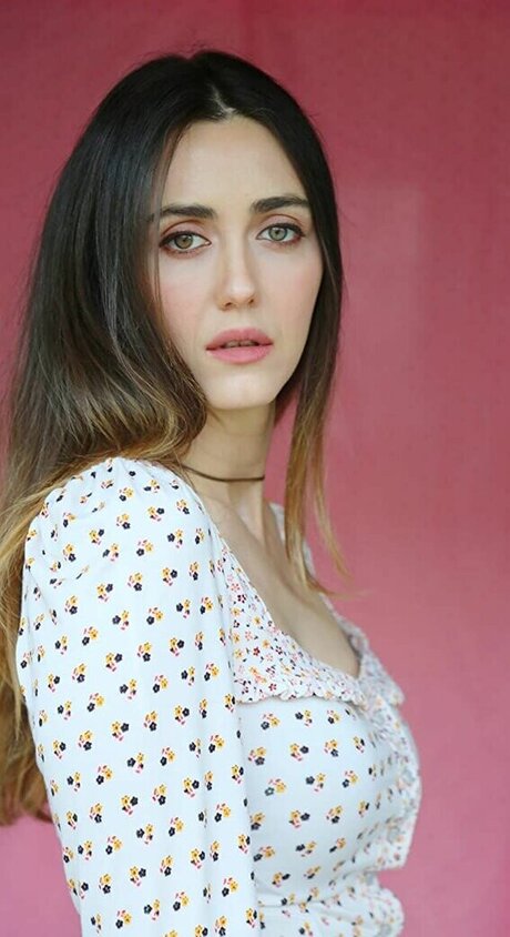 Madeline Zima model high quality images