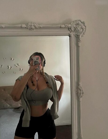 cuteemaa sexy pornstar img