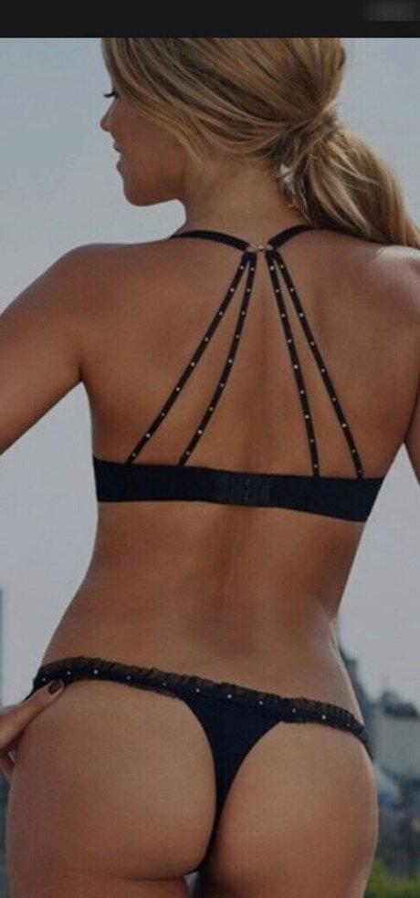 pink hair onlyfans sexy naked galleries