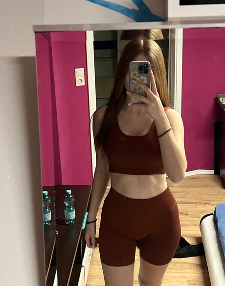 20 years old onlyfans hot naked img