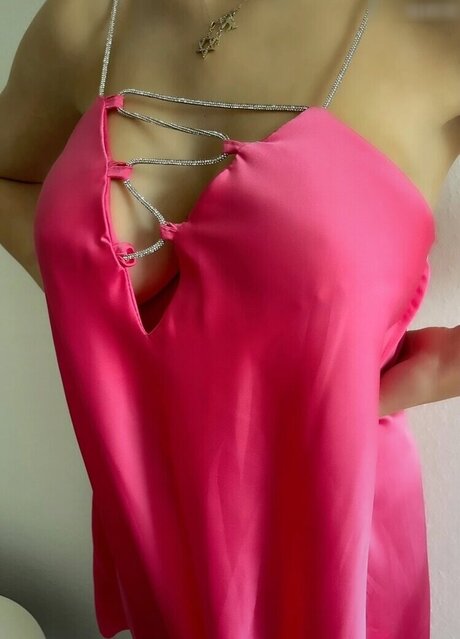 asian shemale onlyfans naked pic