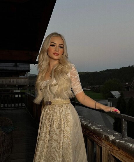 pov threesome onlyfans free photos