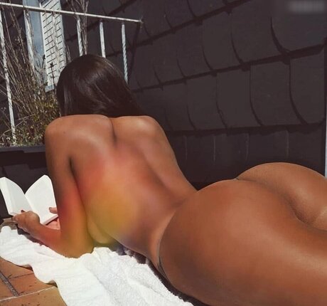 blonde natural onlyfans top photo