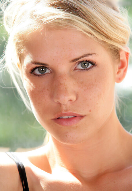 lips onlyfans naked pic