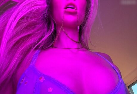 tattooed onlyfans free nude pics