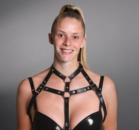 live onlyfans free galleries