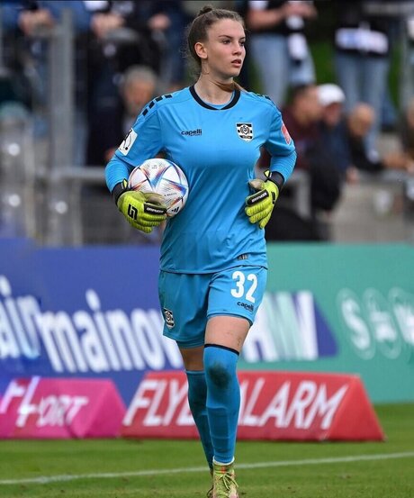 arab thick onlyfans art naked archive