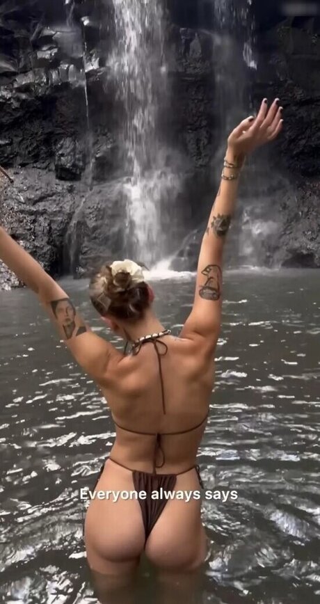 blonde trans onlyfans porn pictures