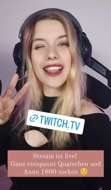 FormulaLena sex star img