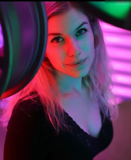 FormulaLena pornstar sex pics