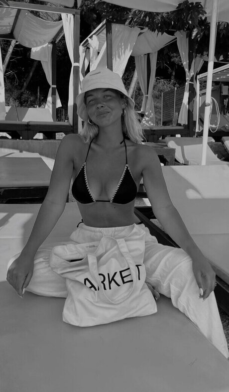 Anna Maria Schimanski hd model photos