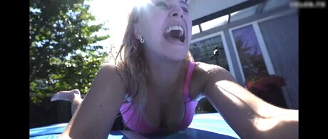 shemale outdoor onlyfans nude images