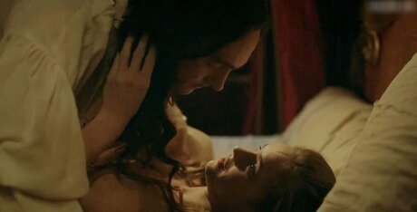 Versailles Fernsehserie_ sex actress image