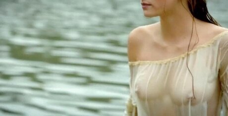 Versailles Fernsehserie_ nude pornstar pic