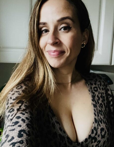 BellaSuede actress photos