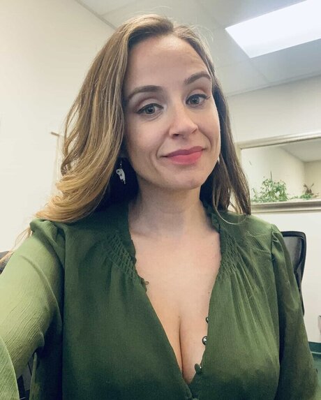 BellaSuede xxx pornstar gallery