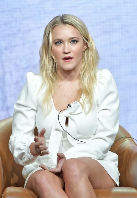 gangbang onlyfans beautiful nude img