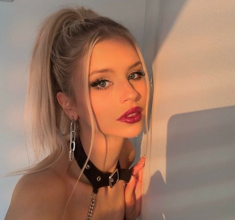 striptease onlyfans exclusive pictures