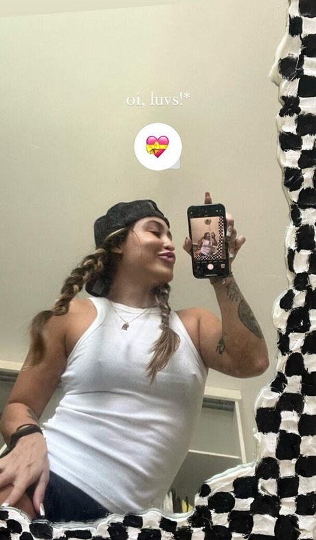 Amy Reis beautiful model pictures