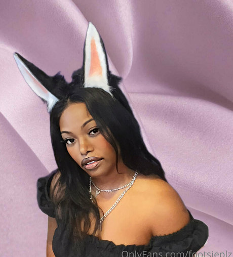 footsieplz top star photo