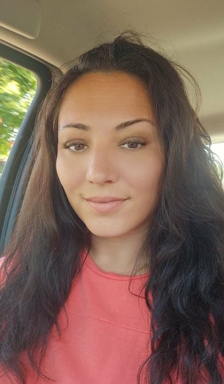 FoxyKara pornstar exclusive picture