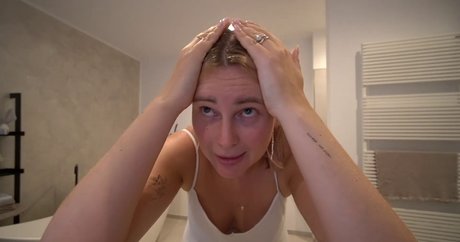 squirting pussy onlyfans sexy naked archive