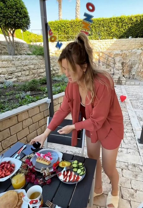 hotwife onlyfans free porn pic