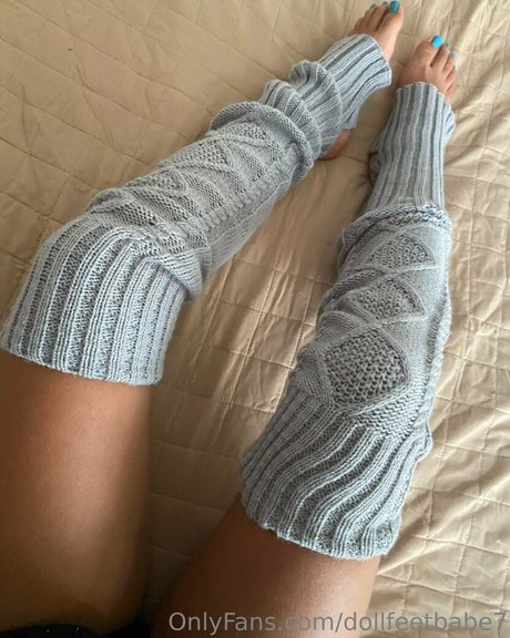 dollfeetbabe7 pretty pornstar image