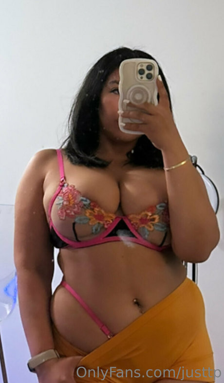 justtp adult actress photo