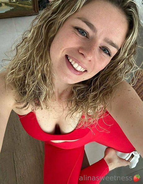 white pussy onlyfans xxx archive