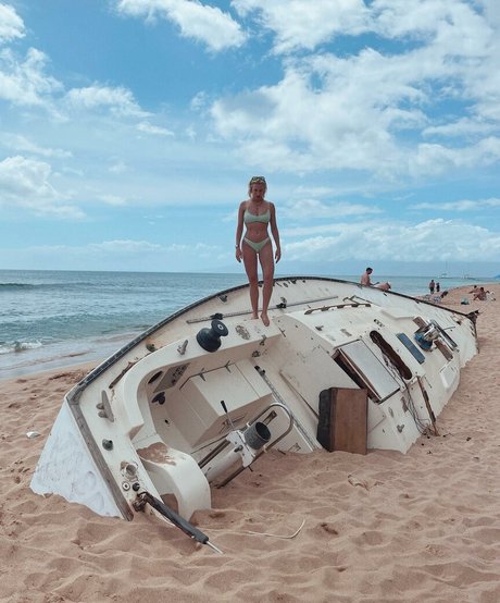 trimmed onlyfans beautiful nude img