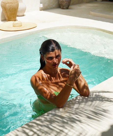 livefitelle nudes model photo