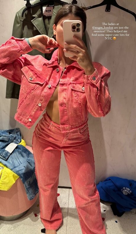 blonde famous onlyfans erotic picture