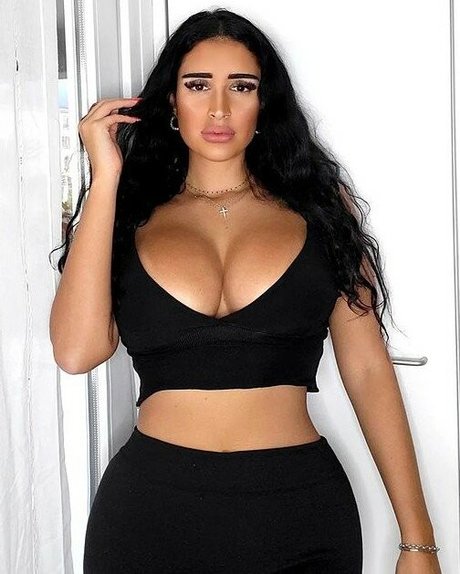 blonde milf onlyfans nude photo