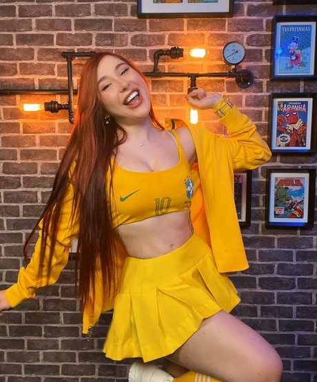 Diana Zambrozuski xxx actress img