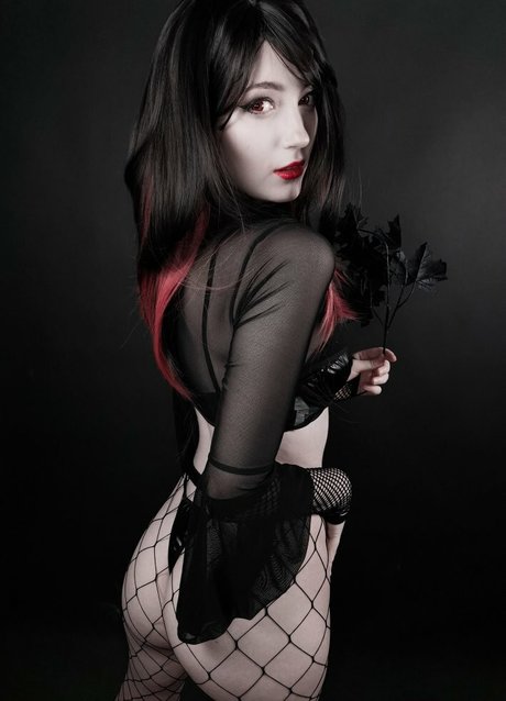 AnsoCosplay beautiful model image