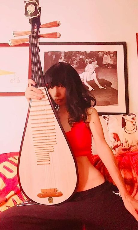 Bai Ling beautiful pornstar pic