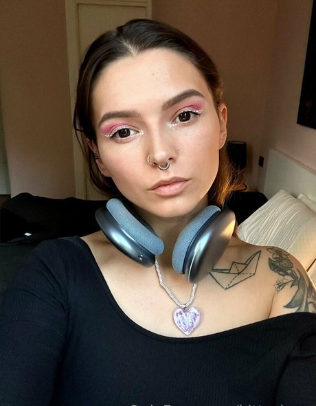 thick nude onlyfans free galleries