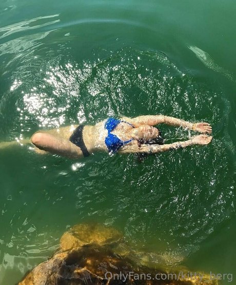 lips onlyfans hot pictures