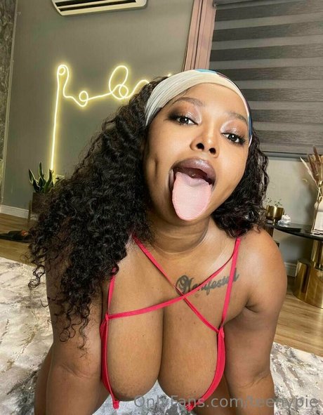 mature lingerie onlyfans nude images