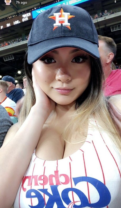 arab thick onlyfans hot naked photo