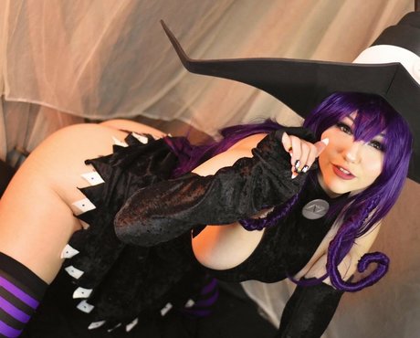 busty mom onlyfans sexy xxx picture