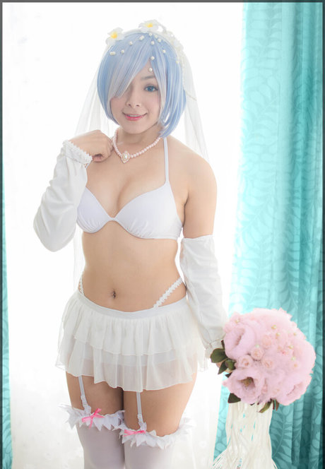 Hitomi Locks pornstar high quality galleries